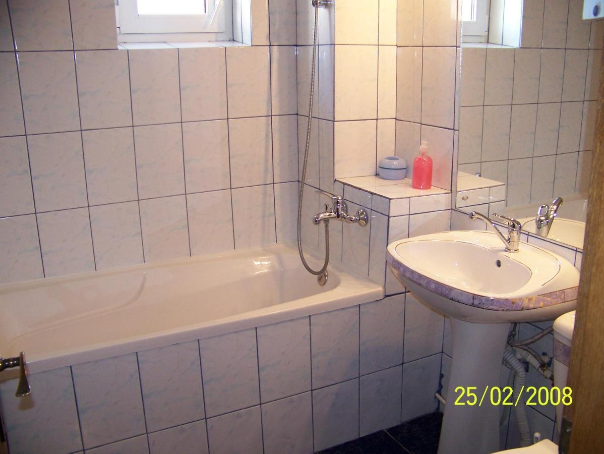 Apartament Zippi Republicii Rhbm 巴亚马雷 外观 照片